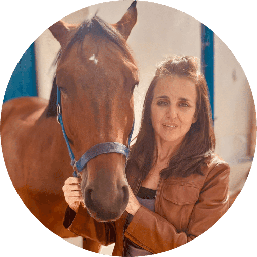 Sandra Casado Ferreira formación terapia láser veterinaria equina